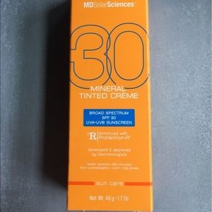 MD Solar Sciences Mineral Tinted Creme SPF 30